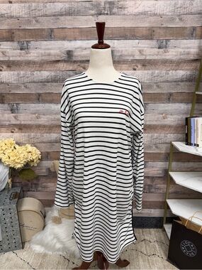 Caslon White w/ Stripes “Je L’Aime” dress small